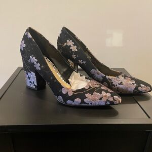 Rampage Black Floral Heels. Size 8.
